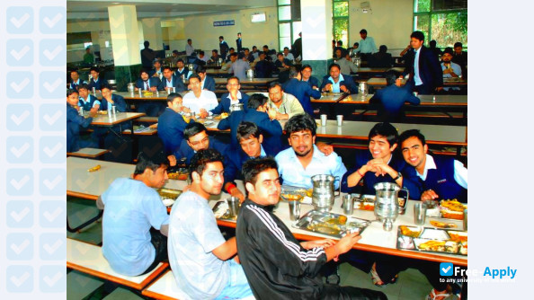 Foto de la Jaypee University of Engineering & Technology, Guna #7