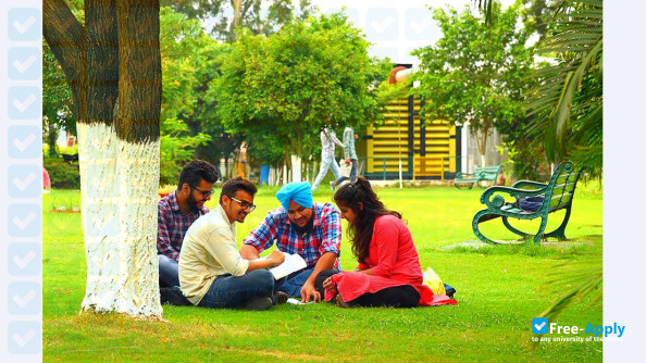 Photo de l’Chandigarh Engineering College