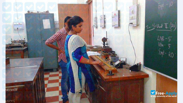 Foto de la Acharya Jagadish Chandra Bose College #8