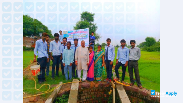 Photo de l’AKS University Satna #18
