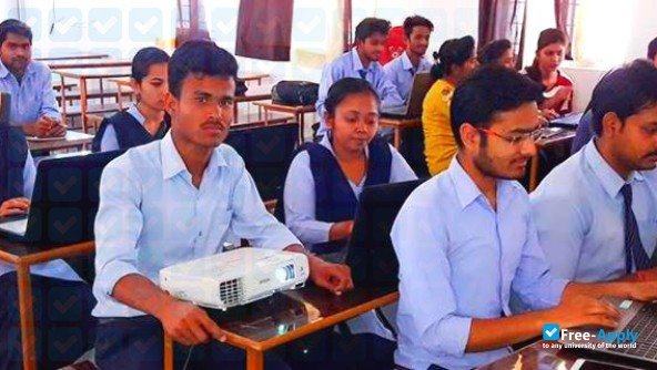 Photo de l’AKS University Satna #26
