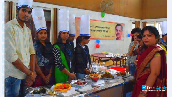 Photo de l’AKS University Satna #29