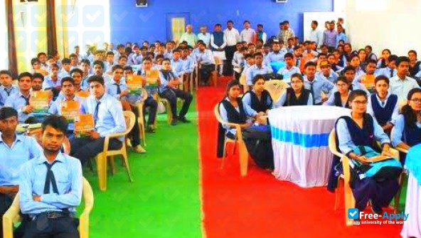 Photo de l’AKS University Satna #35