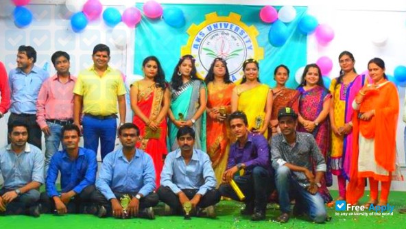 Photo de l’AKS University Satna #37