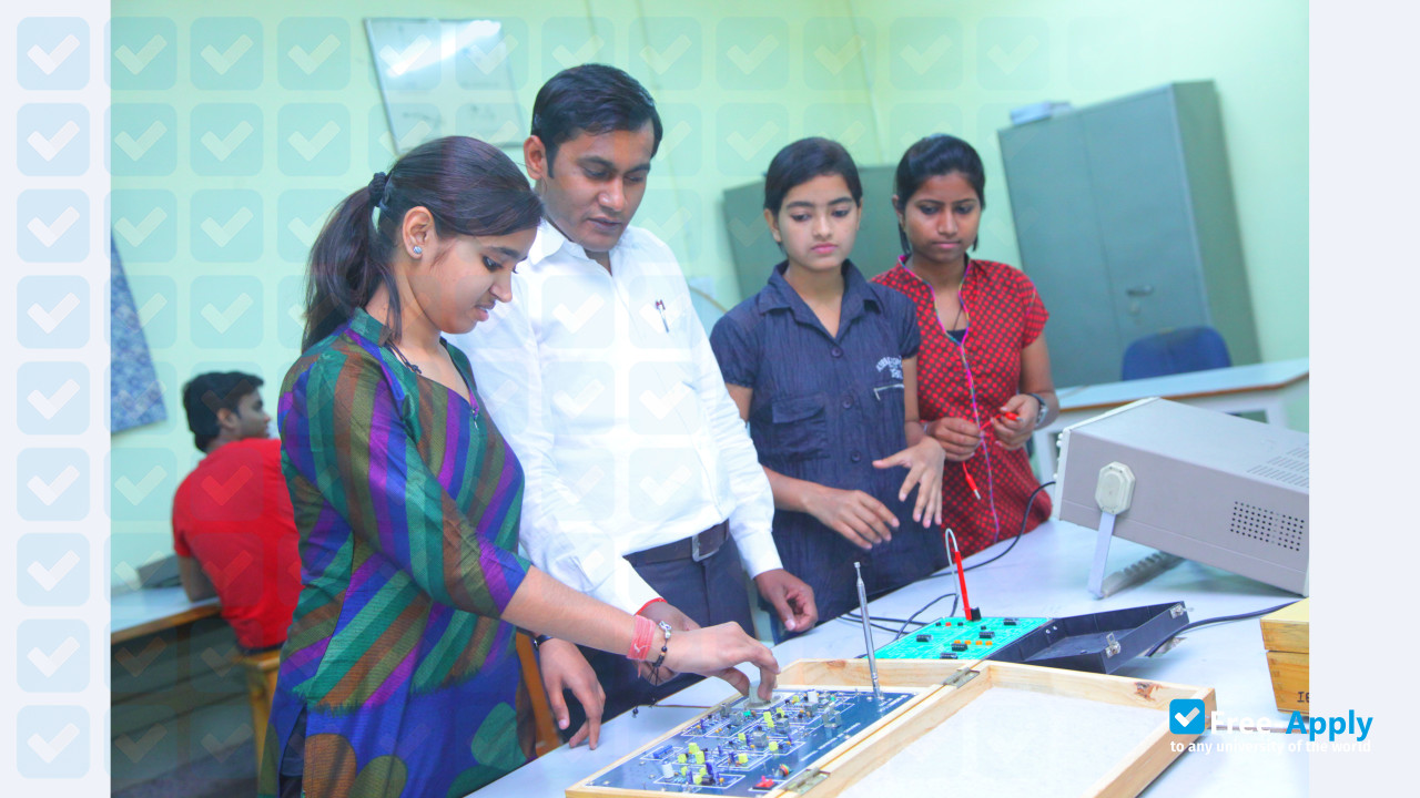 Foto de la Institute of Engineering & Technology Alwar