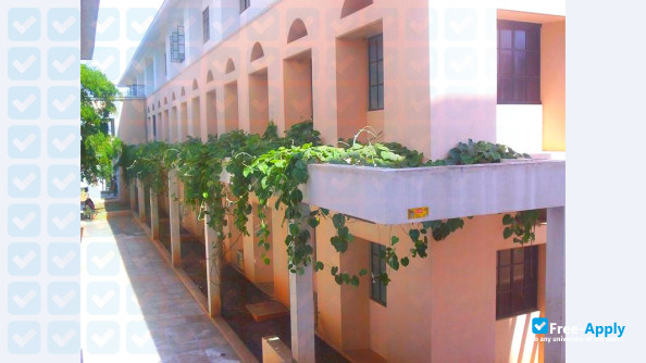 V L B Janakiammal College of Arts and Science photo