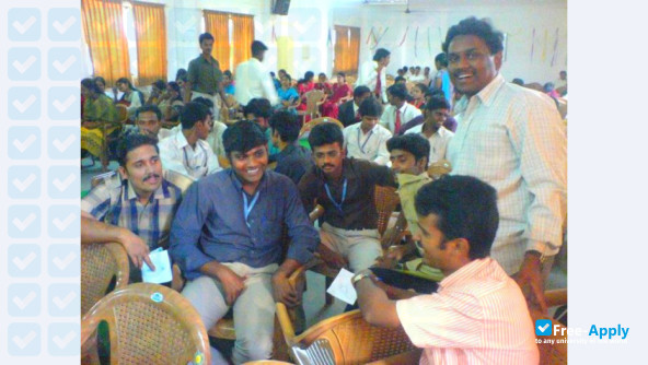 V L B Janakiammal College of Arts and Science photo #7