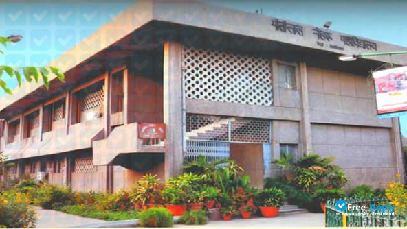Photo de l’Motilal Nehru College #4