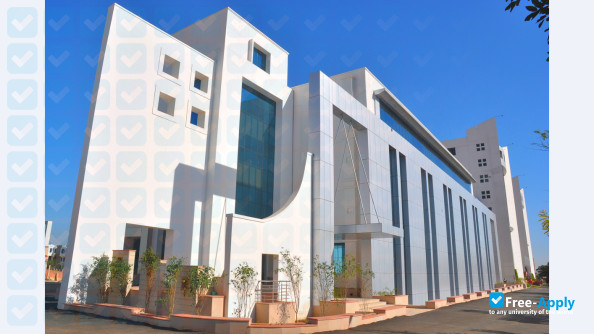 Suresh Gyan Vihar University фотография №6