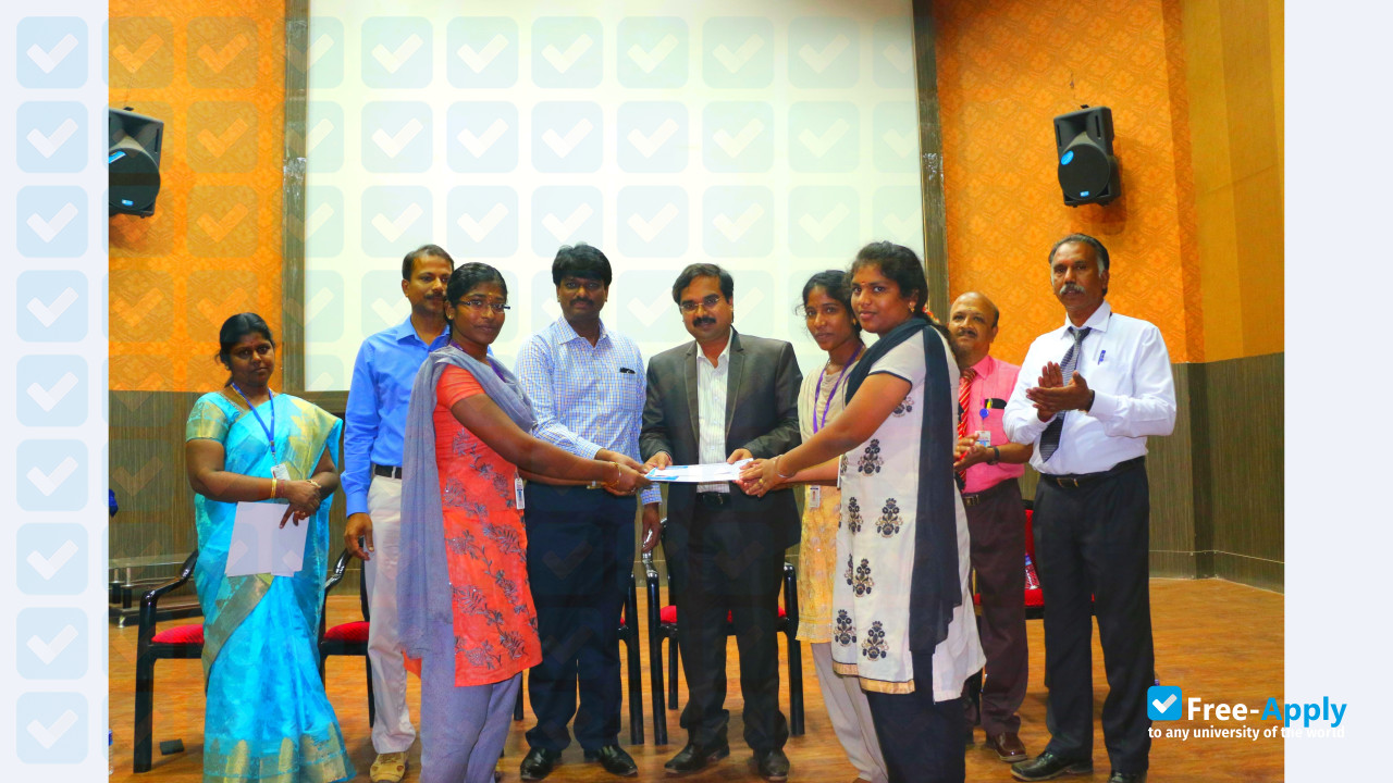 Photo de l’Mailam Engineering College #6