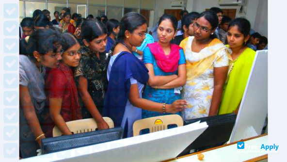 Andhra Loyola Institute of Engineering and Technology фотография №4