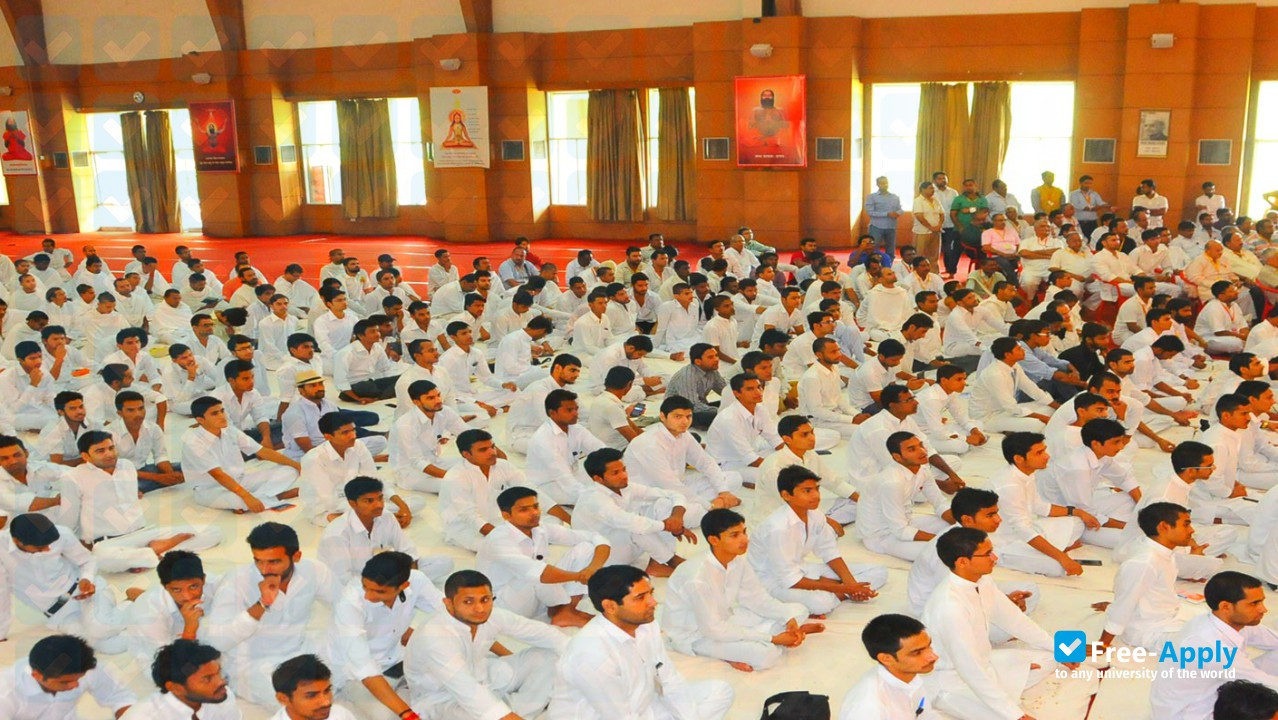 Photo de l’University of Patanjali #10