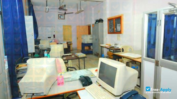 Photo de l’Institute of Management & Information Science Bhubaneswar #7