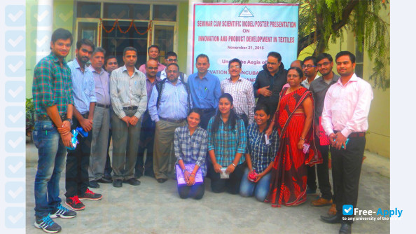 Photo de l’Uttar Pradesh Textile Technology Institute #5