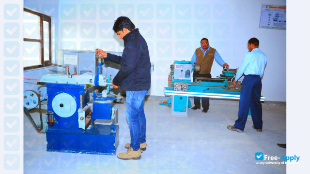 Photo de l’Uttar Pradesh Textile Technology Institute