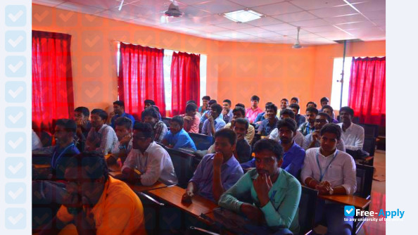 Raja Rajeswari Engineering College Chennai фотография №6