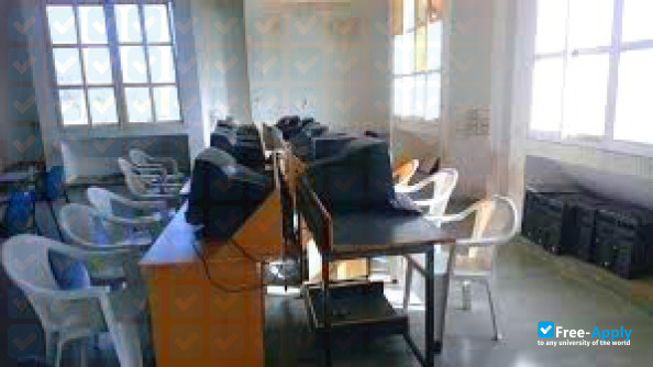 Foto de la C. K. Pithawala College of Engineering and Technology #5