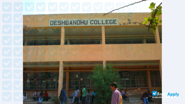 Photo de l’Deshbandhu College #3