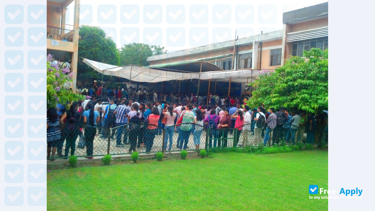Photo de l’Deshbandhu College #2