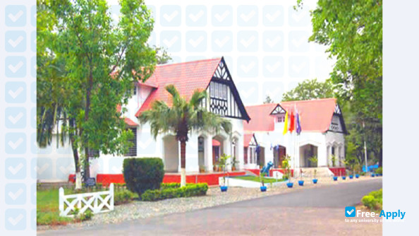 Photo de l’Rashtriya Indian Military College #8