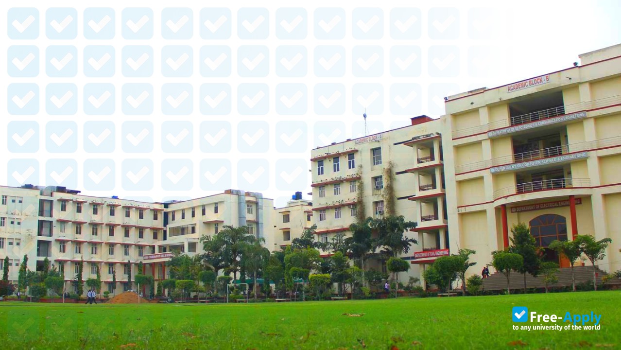 Photo de l’Rajasthan College of Engineering for Women #2
