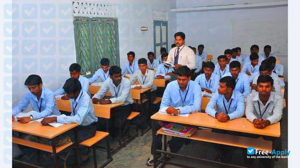 Roever College of Engineering & Technology Perambalur photo #3