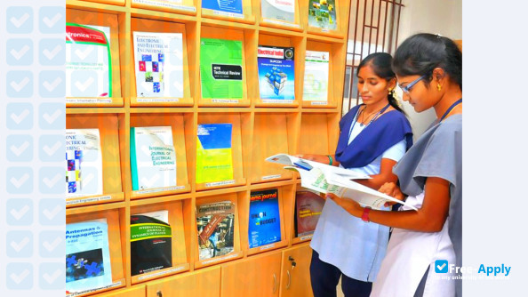 Roever College of Engineering & Technology Perambalur photo #4