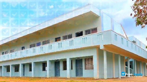 Foto de la Roever College of Engineering & Technology Perambalur #4