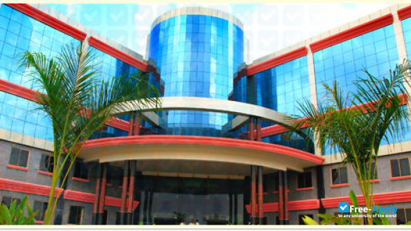 Photo de l’Brindavan College #4