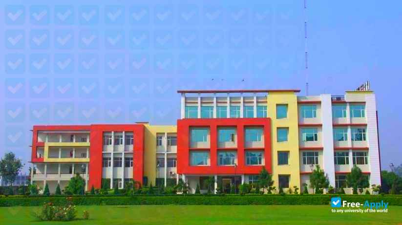 Photo de l’Guru Gobind Singh College of Modern Technology #6