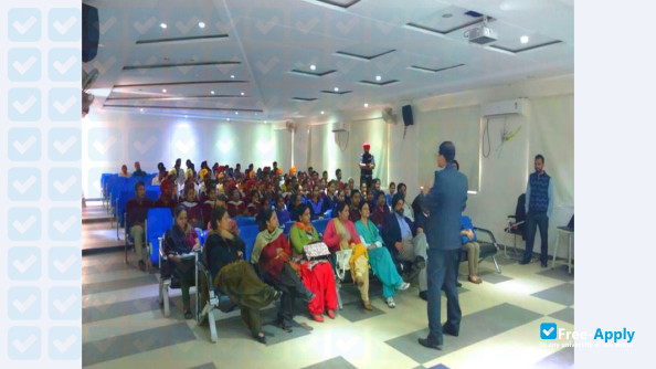 Photo de l’Guru Gobind Singh College of Modern Technology #8