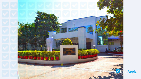 Manubhai Patel Dental College photo