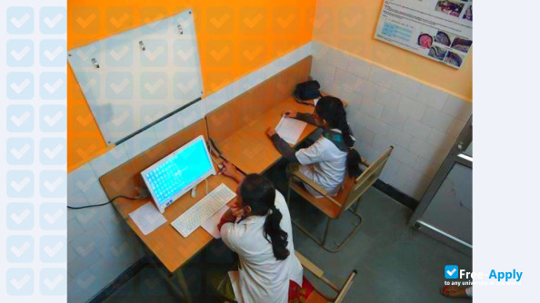 Manubhai Patel Dental College photo #6