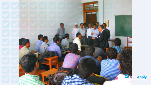 Ramakrishna Mission Vivekananda Centenary College photo #8
