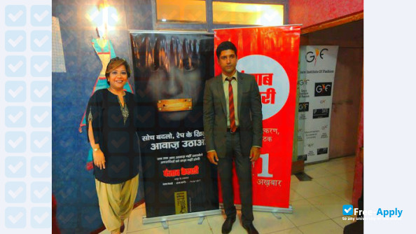 Foto de la Indian Institute Of Fashion & Design #7