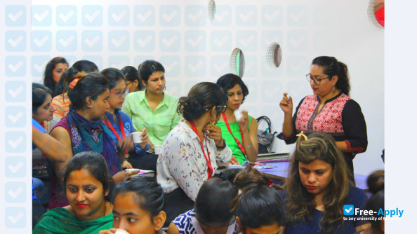 Foto de la Indian Institute Of Fashion & Design #2