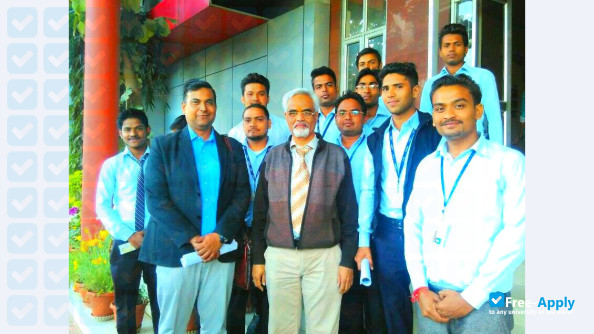 Foto de la Kali Charan Nigam Institute of Technology #4