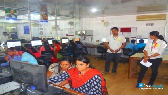 Foto de la D. Y. Patil College of Engineering and Technology Kolhapur