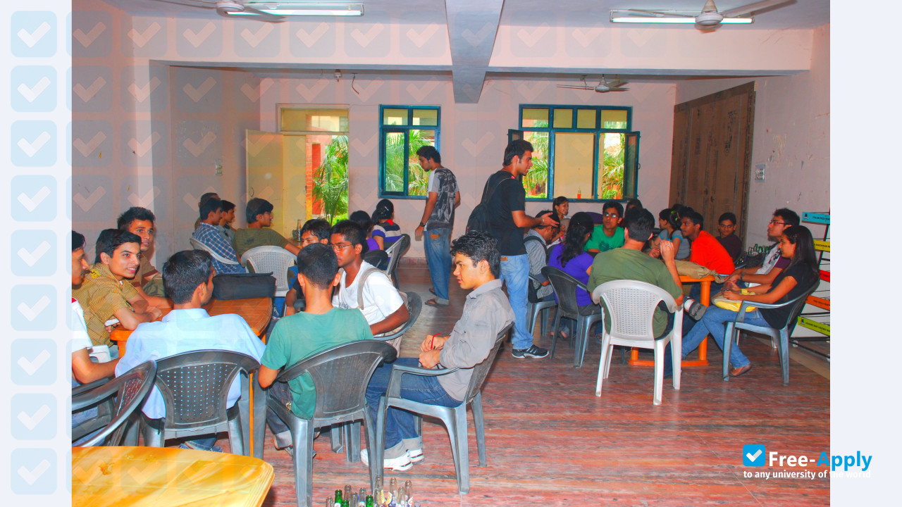 Photo de l’Bhagwan Parshuram Institute of Technology #2