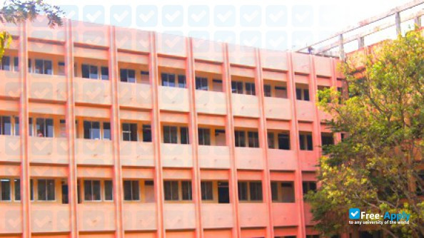 Foto de la BTL Institute of Technology #3