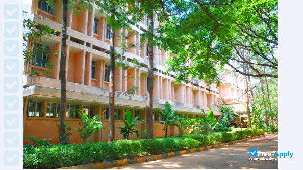 Foto de la BTL Institute of Technology #10