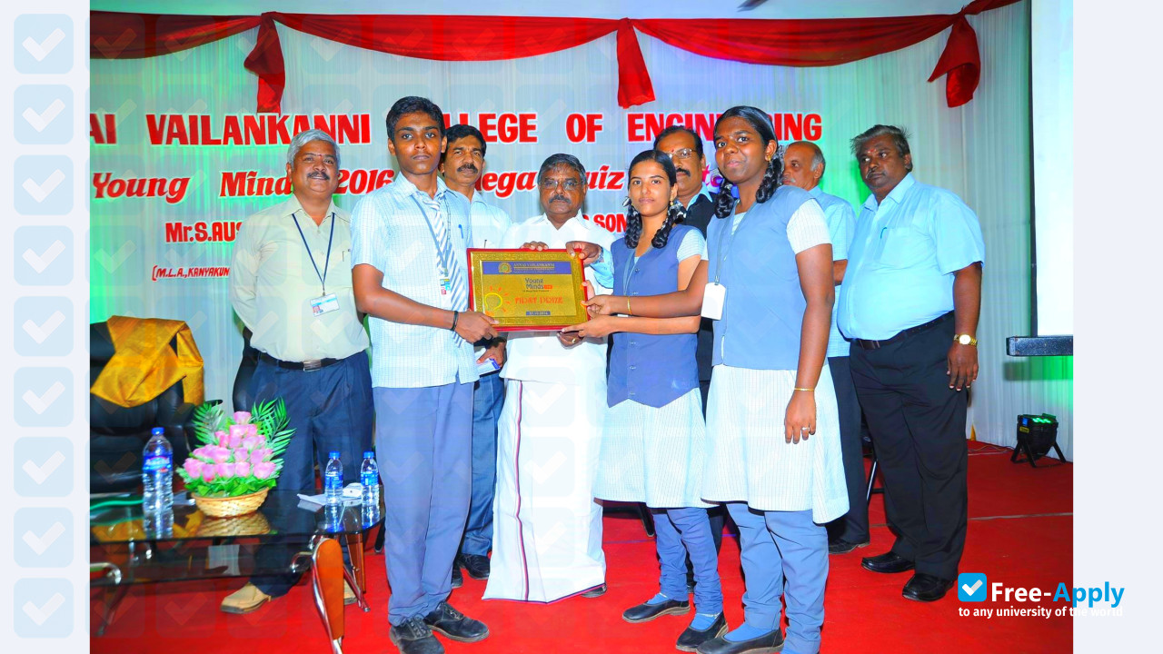 Foto de la Annai Vailankanni College of Engineering #2