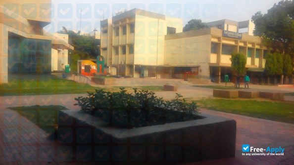 Satyawati College фотография №7