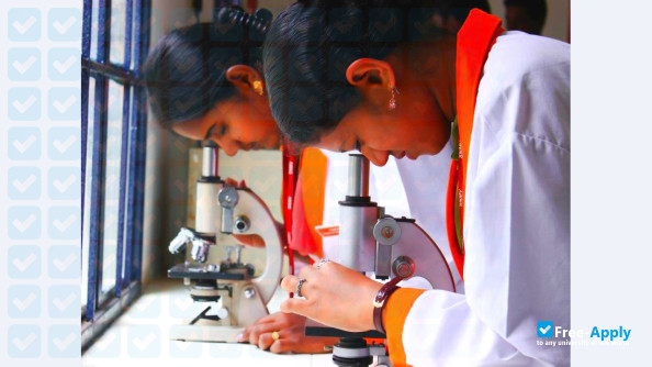 Foto de la SNMV Arts and Science College Coimbatore #4