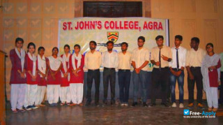 Miniatura de la St John's College Agra #6