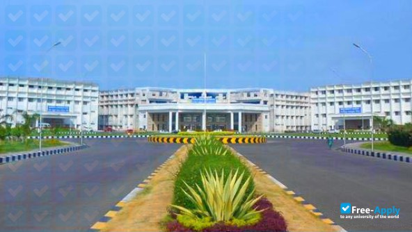 TRP Engineering College photo #7