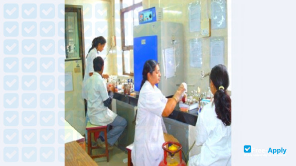 Medical College Baroda photo #6