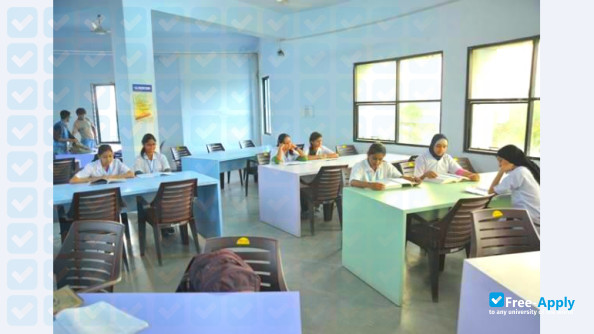 Medical College Baroda photo #2