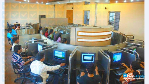 Vidya Vikas Institute of Engineering and Technology photo #2