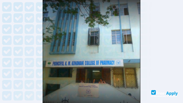 Photo de l’Principal K. M. Kundnani College of Pharmacy #3